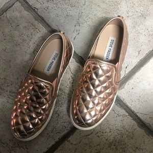 Steve Madden Flats
